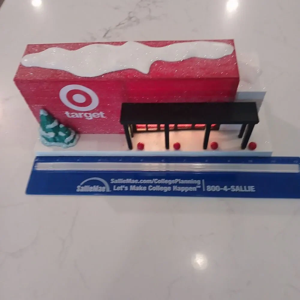 Target LED Store Building~Christmas Village~2005 Bullseye’s Playground~Works!